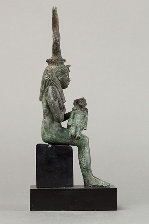 Isis and Horus MET 45.4.4 003.jpg