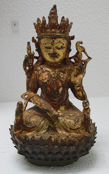 Datei:Guanyin Bronze EthnM.jpg